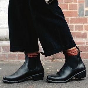 Blundstone 1671 Heeled Chelsea Boots